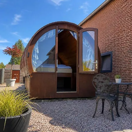 Dom wakacyjny Glamping Barrel On Horse Farm - Kevelaer