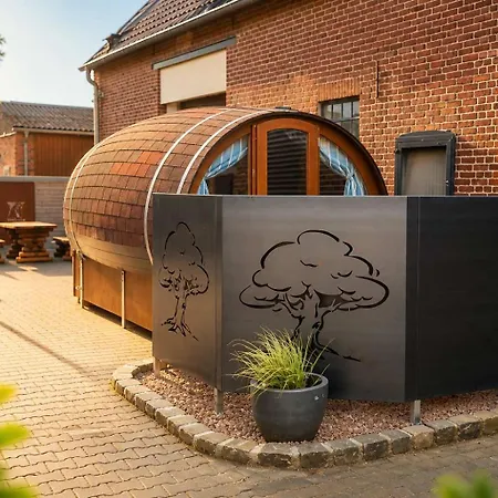 Glamping Barrel On Horse Farm - Ferienhaus